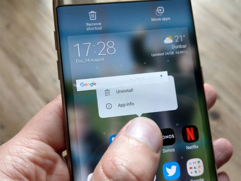  X&oacute;a ứng dụng c&oacute; sẵn tr&ecirc;n m&aacute;y